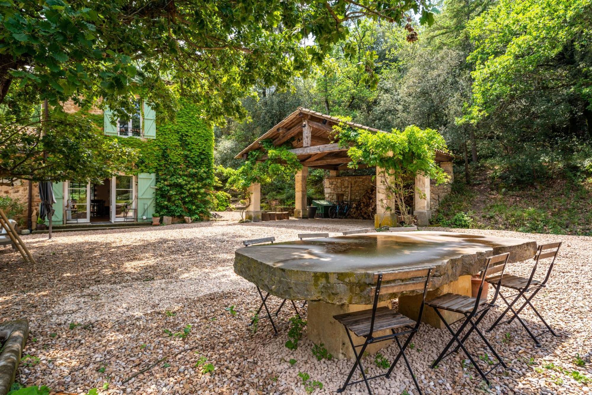 Le Moulin Haut Gîtes, Bien-Être et Permaculture Villeneuvette Extérieur photo